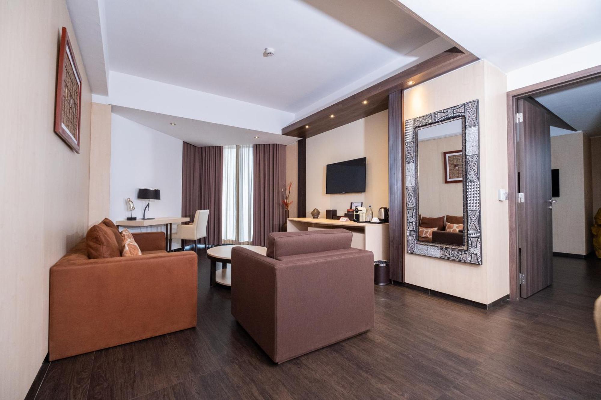 Azalai Hotel אבידג'אן מראה חיצוני תמונה