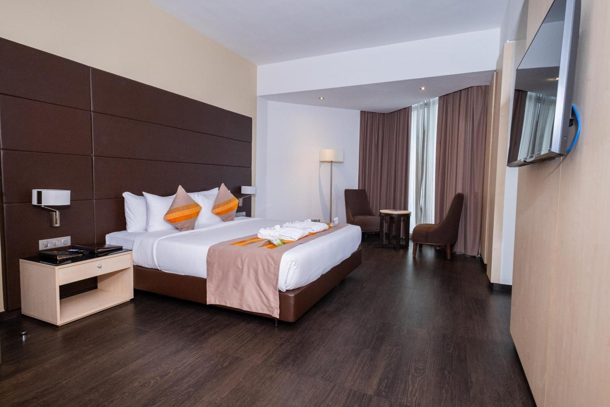 Azalai Hotel אבידג'אן מראה חיצוני תמונה