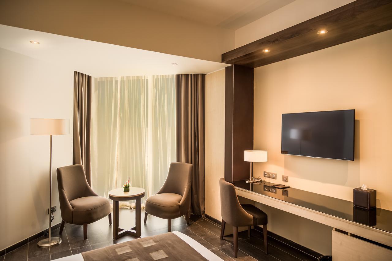 Azalai Hotel אבידג'אן מראה חיצוני תמונה