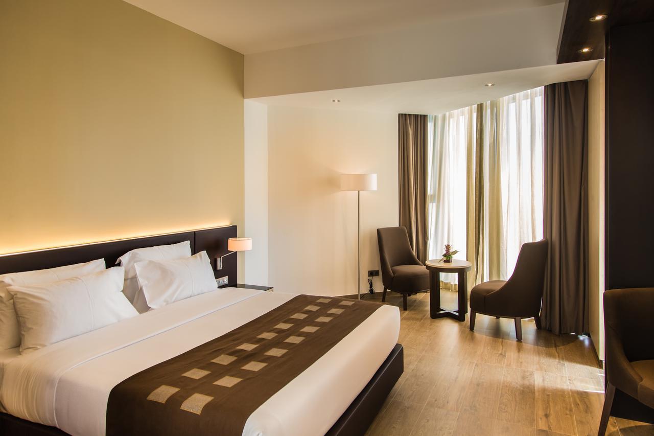 Azalai Hotel אבידג'אן מראה חיצוני תמונה