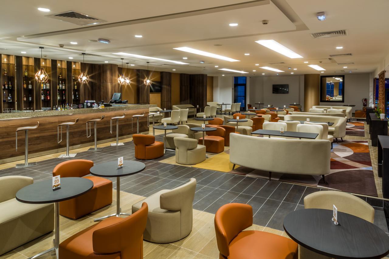 Azalai Hotel אבידג'אן מראה חיצוני תמונה