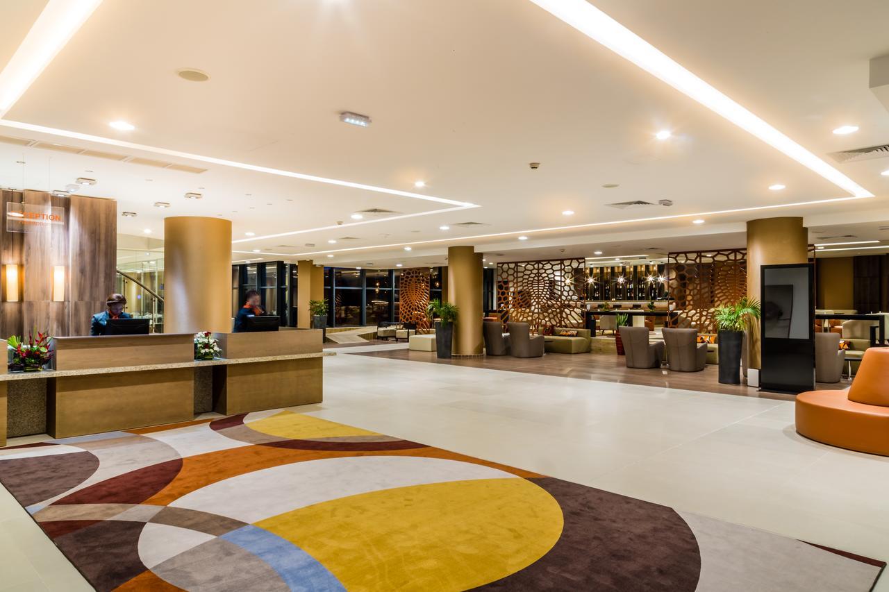 Azalai Hotel אבידג'אן מראה חיצוני תמונה