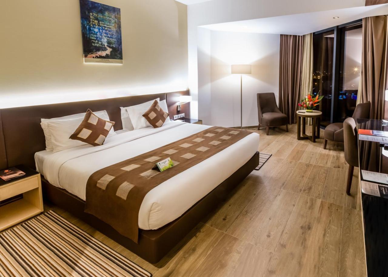 Azalai Hotel אבידג'אן מראה חיצוני תמונה